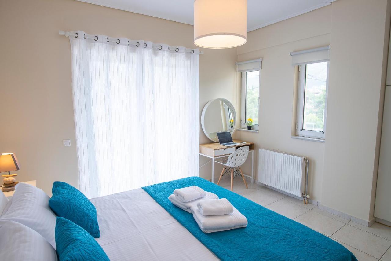 Helios: Charming Beach Home Next To Crystal Waters Néa Mákri Esterno foto